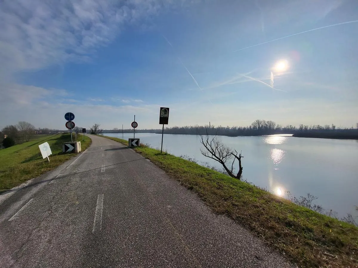 Alloggio Indipendente Cesulin Villa Porto Viro Italy